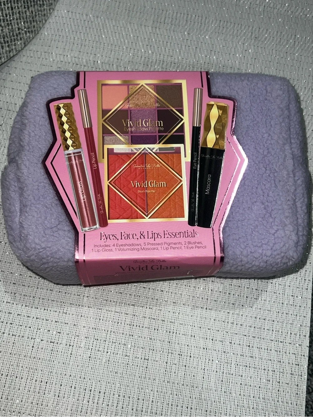 Vivid Glam Eyes Face & Lips Essentials Makeup Gift Set with Lavender Sherpa Bag
